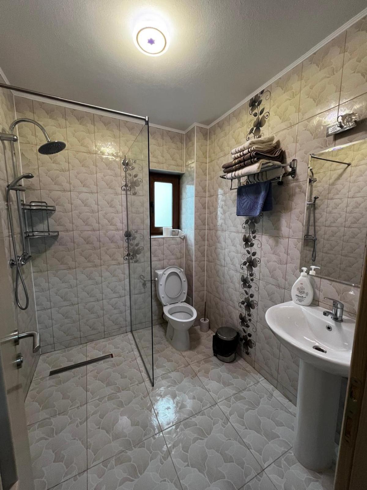 Casa Bujor De Munte Dragoslavele Hotel Bagian luar foto
